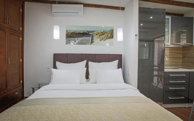 Theatre Luxury Rooms