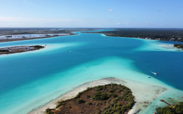 Hotel CasaBakal - A pie de Laguna - Bacalar