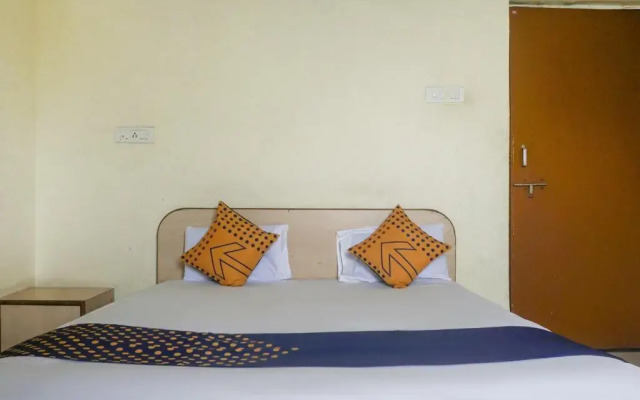Vaishali Lodge by OYO Rooms