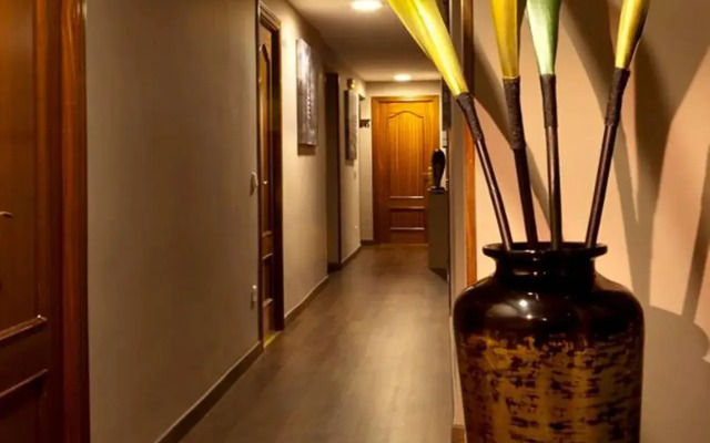 THC Bergantin Hostel