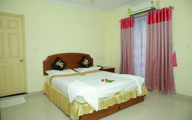 Sisir Palace Backwater Resort