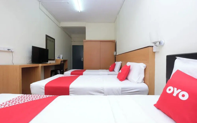 OYO 1105 Hotel 75