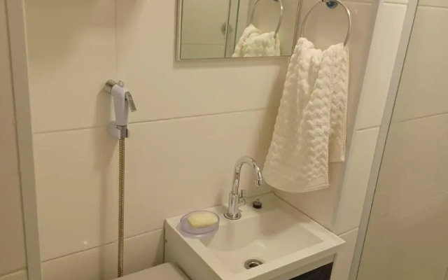 MI Casa, Su Casa - II - Lapa