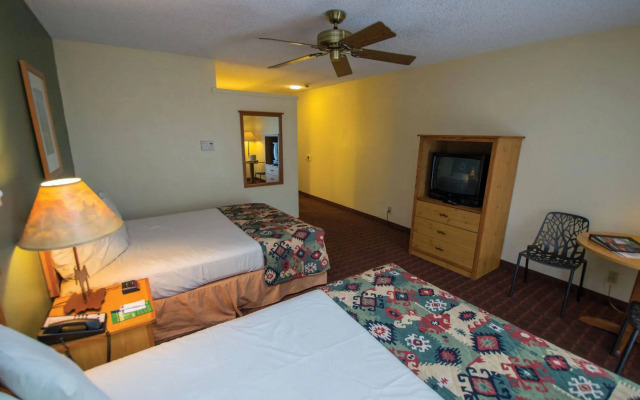 Maswik Lodge - Inside the Park