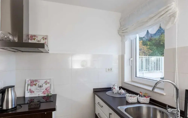 Apartment Cetinic - Two Bedroom Apartment With Terrace and Sea View