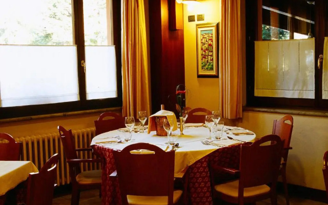 Hotel Ristorante Montenerone