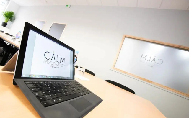 CALM Appart' & Hostel