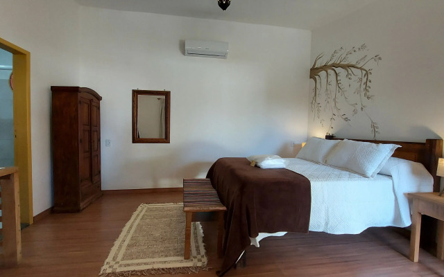 Rancho da Serra Pousada