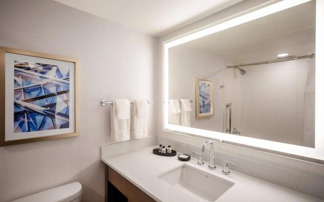 Crowne Plaza Albany - The Desmond Hotel by IHG