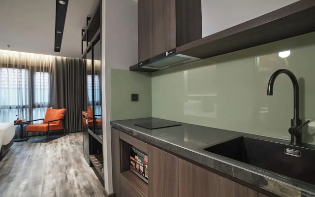 GrandView Hotel & Residence