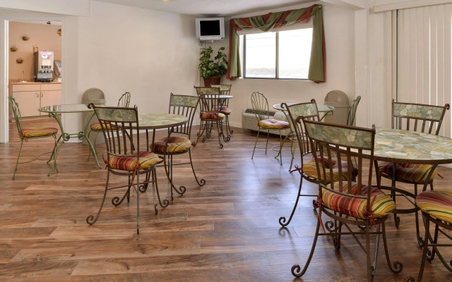 Americas Best Value Inn New Paltz