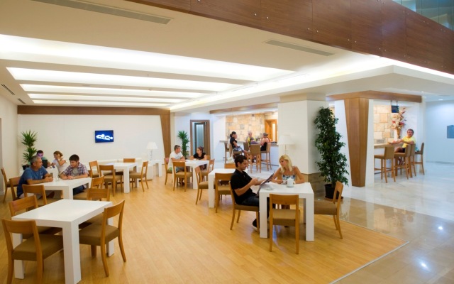 Green Bay Resort & Spa