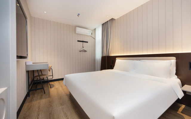 JI Hotel Shanghai Railway Station