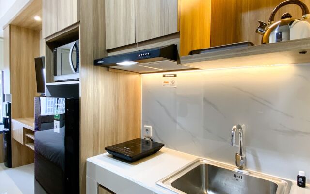 Cozy And Homey Studio Room Pollux Chadstone Apartment