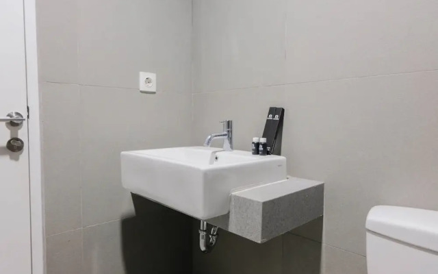 Luxurious and Comfy 2BR Paddington Heights Alam Sutera Apartment