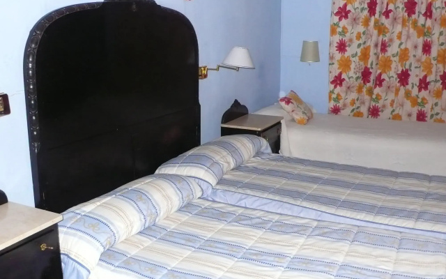 Rc Miguel Ángel - Hostel