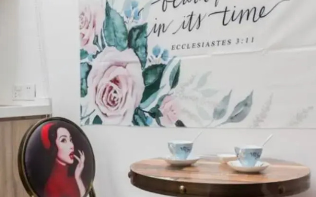 Shanghai Yanshe Middle Fuxing Rd Branch