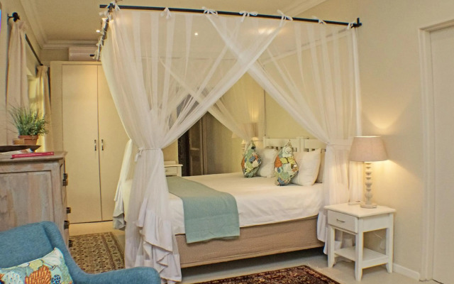 Khaya Ndlovu Safari Manor