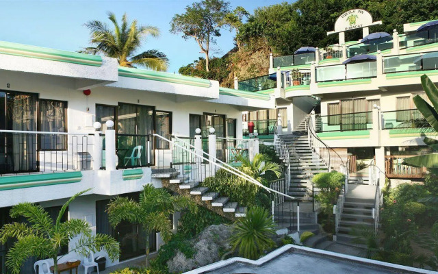 Turtle Inn Resort