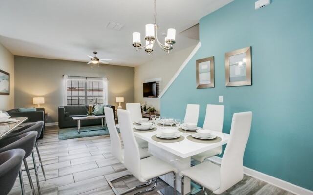 1592slice 5 Bedroom Townhouse