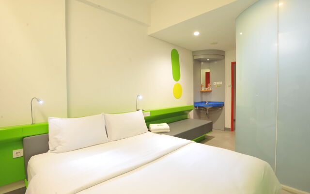 POP! Hotel Diponegoro Surabaya