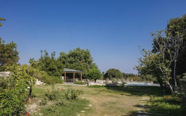 Mithonies Villa, a nature inspiring retreat, By ThinkVilla