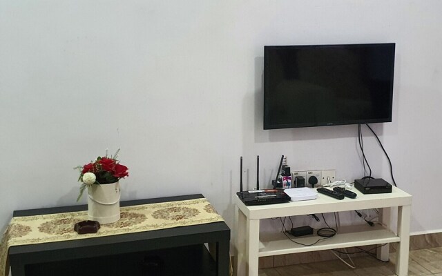 Delima Homestay by Oyo Rooms