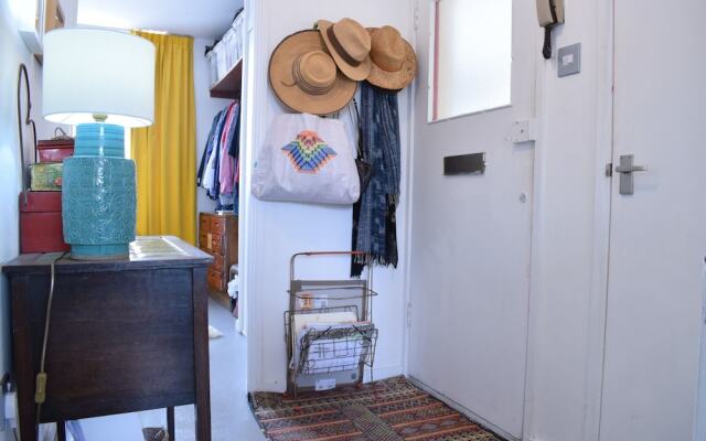 Stunning 1 Bedroom Apartment in East London