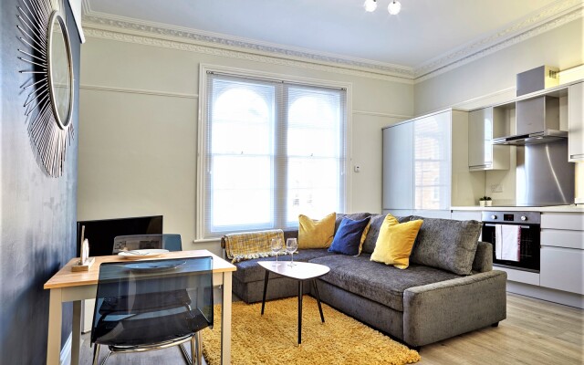 Your Apartment The Sunningdale - No 2