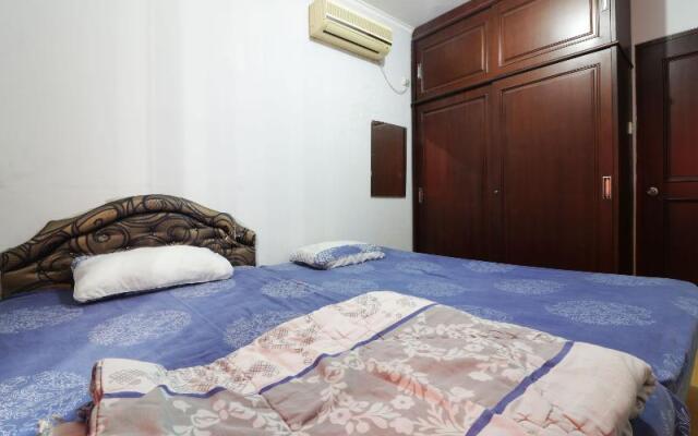Rent House Center at Apartmen Mediterania by ZUZU