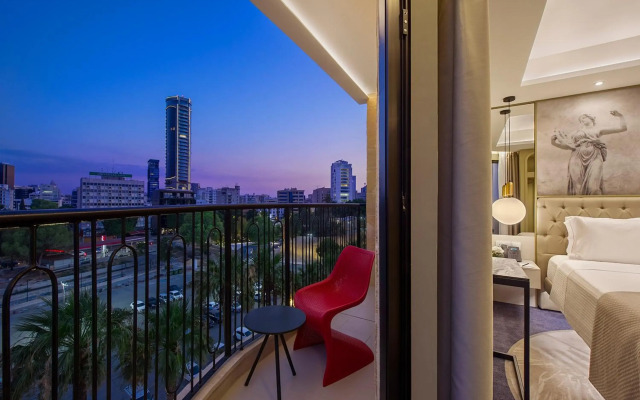 Gate Twenty Two Boutique Hotel