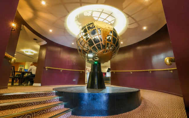 Crowne Plaza Liverpool - John Lennon Airport by IHG