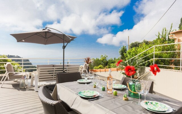 Monaco Vista VI4202 by Riviera Holiday H