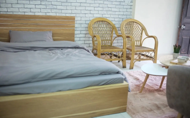 Peony House Trade Hotel II