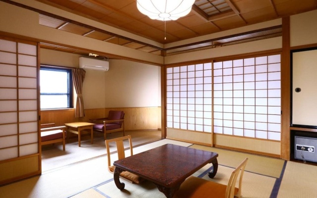 TOKIWAYA Ryokan – Guest Rooms – Nozawaonsen