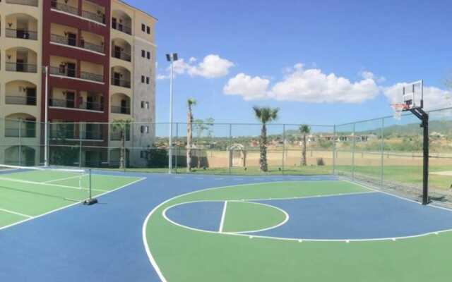 Unique Master 1 Bedroom Suite 1 King