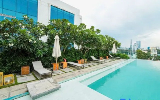 Serenity Saigon Sky Villas - Free One Way Airport Shuttle