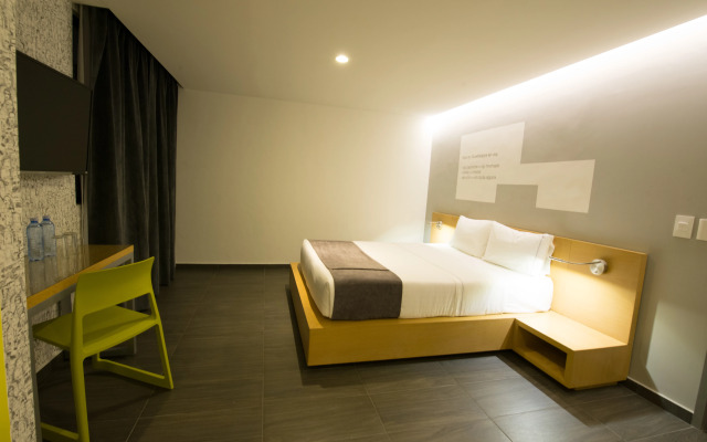 Perla Central Hotel