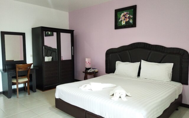 Phusuay Park View Hotel