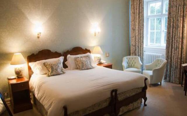 Buckland Tout Saints Hotel