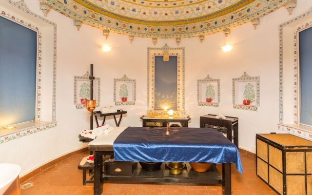 Jagmandir Island Palace