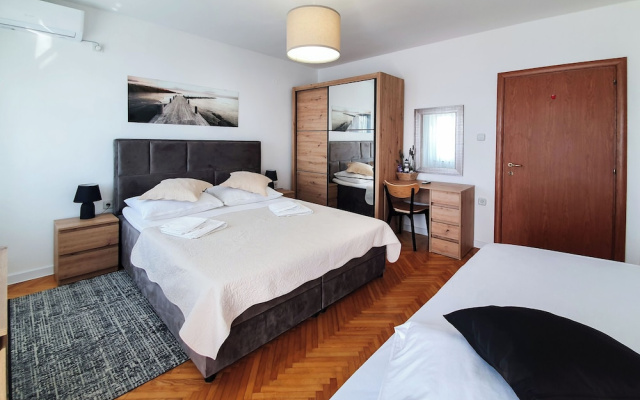 Apartment Frano