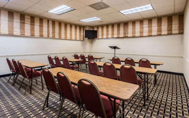 Quality Inn Tupelo Central