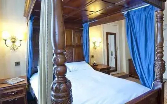 Ye Olde Talbot Worcester by Greene King Inns