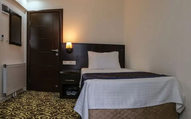 Çınar Han Otel ve Cafe