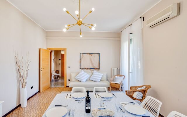 Rosamare Elegant Apartment