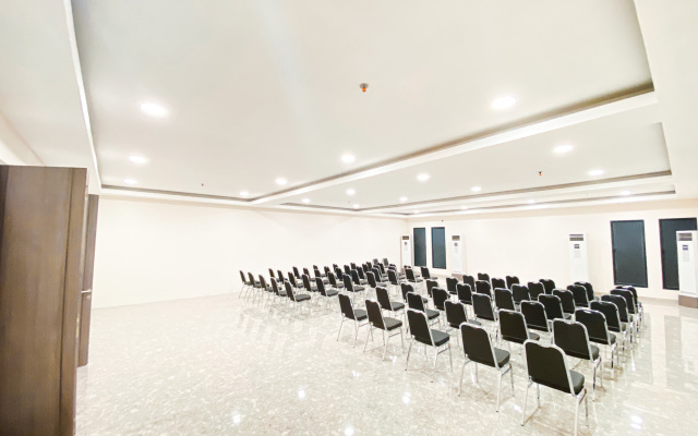 Lun Hotel Manado