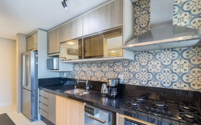 Apartment w/ BBQ 500m From the Beach Rlv0206