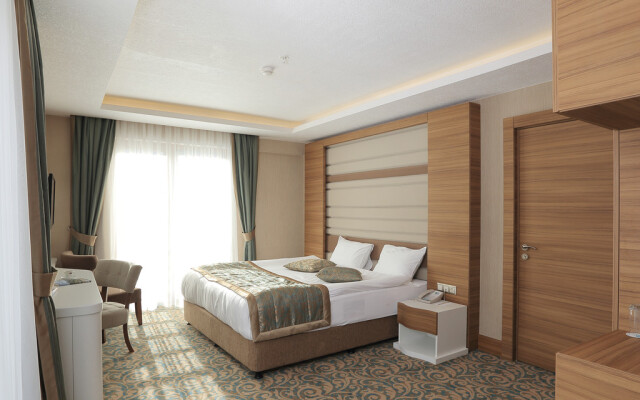 Cam Thermal Resort Spa Convention Center