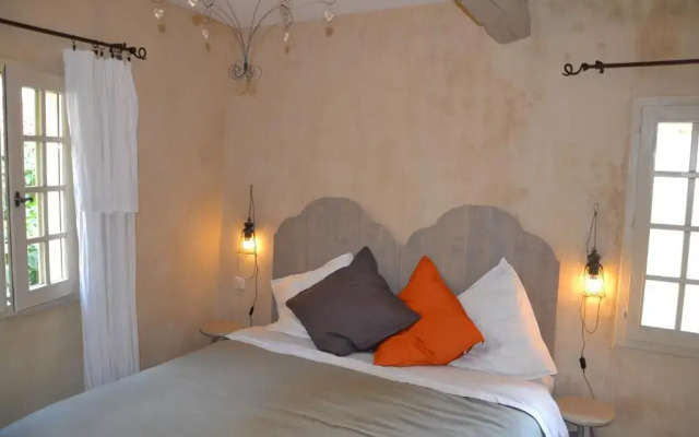 La Maison de Moustiers